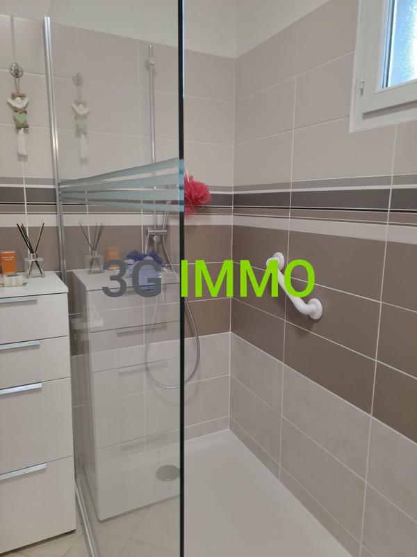 Villa - 104 m² - 4 pièces