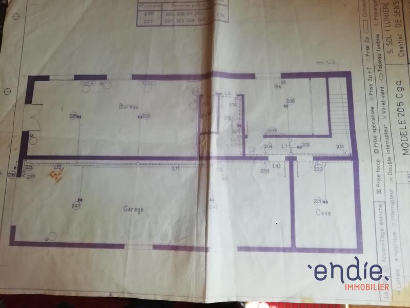 Maison - 120 m² - 5 pièces