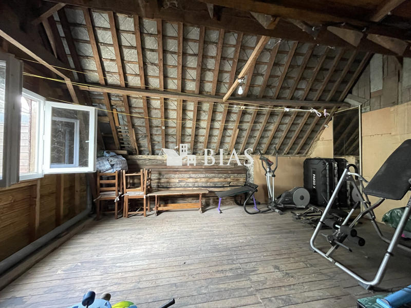 Maison - 145 m² - 7 pièces