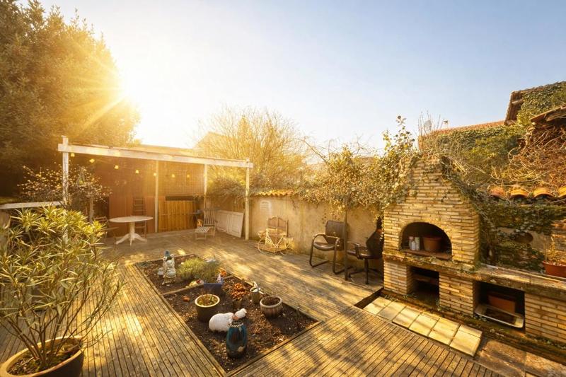 Maison - 185 m² - 7 pièces