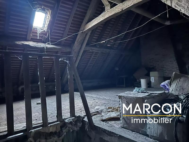 Maison de village - 217 m² - 8 pièces