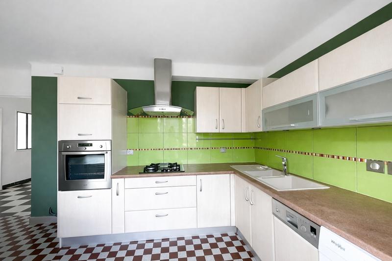 Appartement - 87 m² - 4 pièces