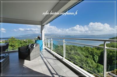 Appartement - 128 m² - 4 pièces