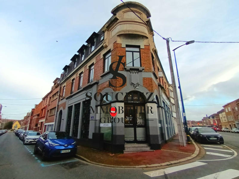 Bureau - 187 m² - 6 pièces