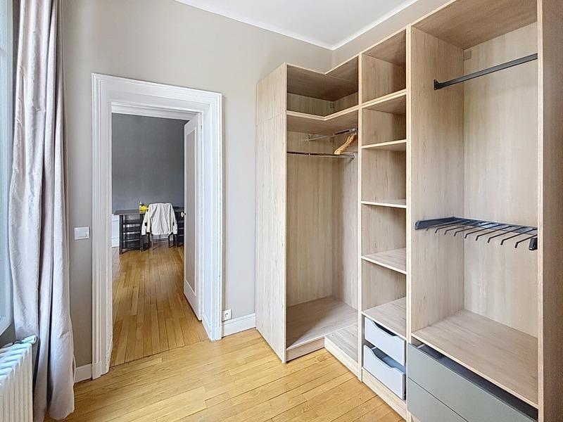 Appartement bourgeois - 113 m² - 4 pièces