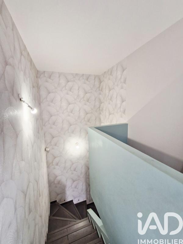 Maison - 174 m² - 8 pièces