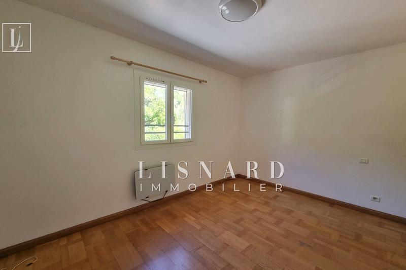 Villa - 90 m² - 4 pièces