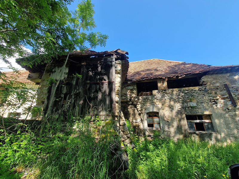 Maison - 200 m² - 5 pièces