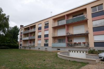 Appartement - 84 m² - 4 pièces