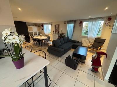 Maison - 87 m² - 4 pièces