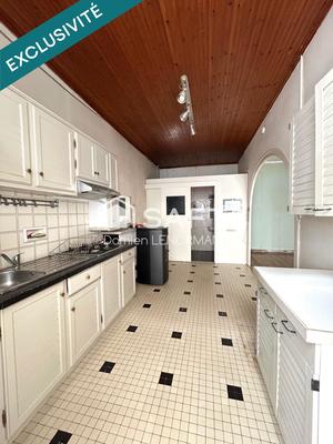 Maison - 111 m² - 10 pièces