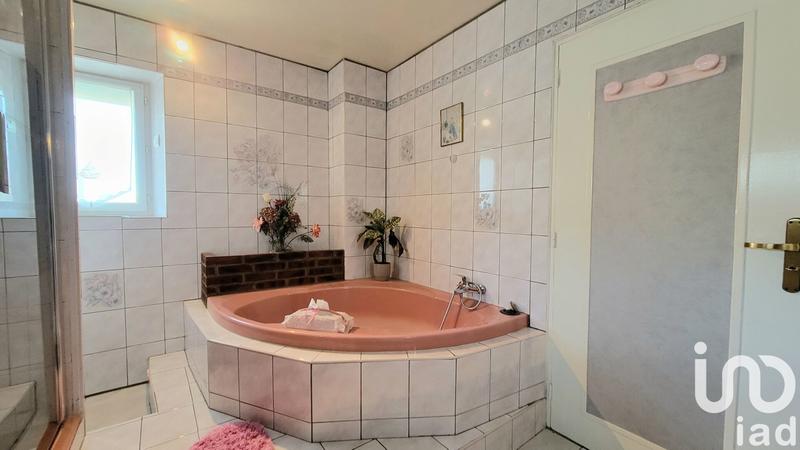 Maison - 180 m² - 7 pièces