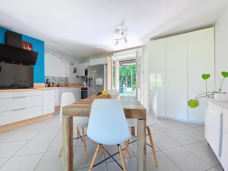 Maison - 146 m² - 5 pièces