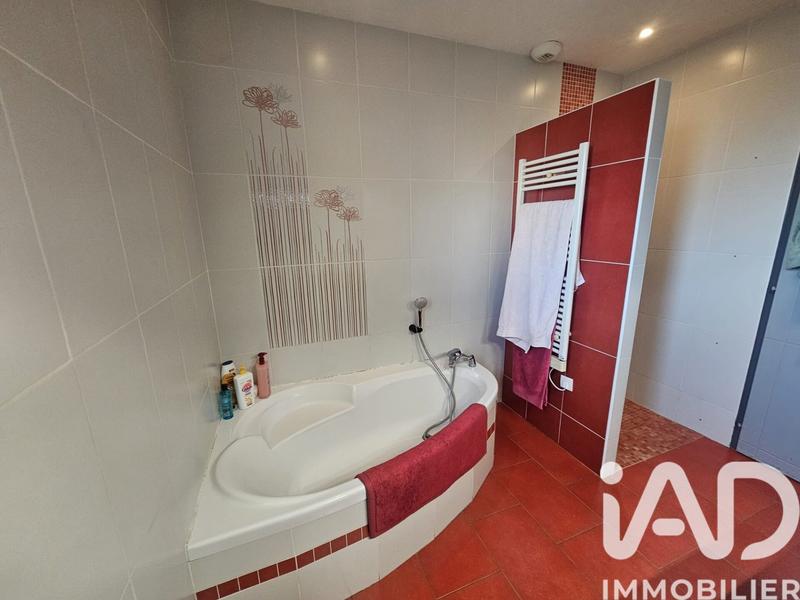 Maison - 140 m² - 7 pièces