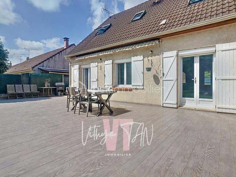 Maison - 120 m² - 6 pièces