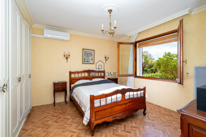 Maison ancienne - 155 m² - 6 pièces