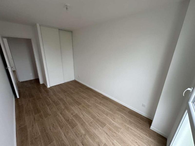 Maison - 98 m² - 5 pièces