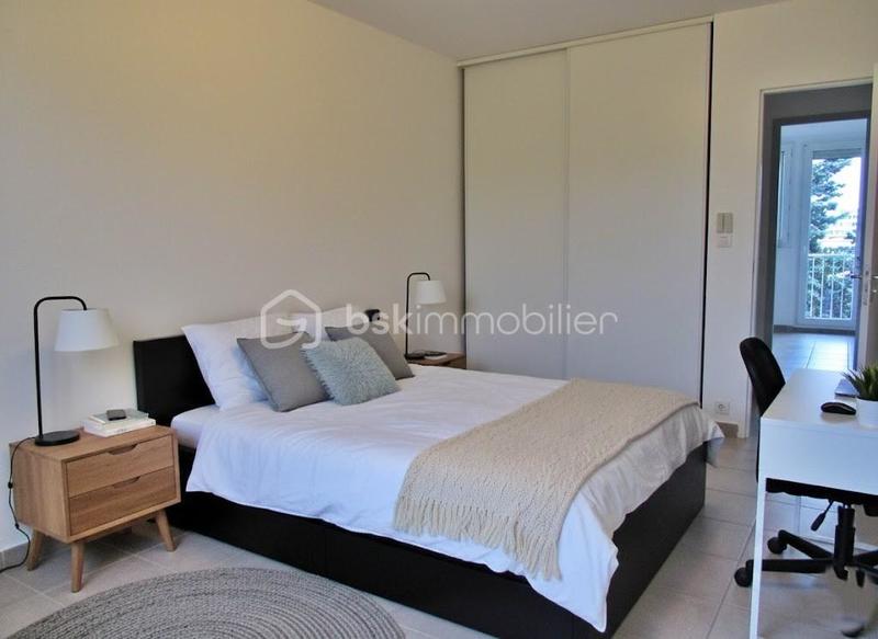 Appartement - 72 m² - 4 pièces