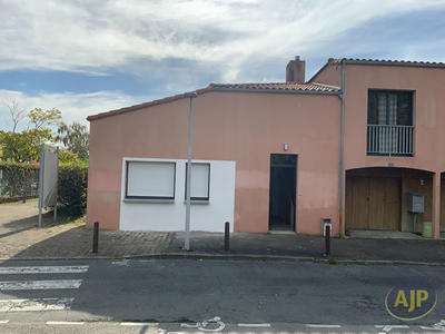 Maison - 94 m² - 4 pièces