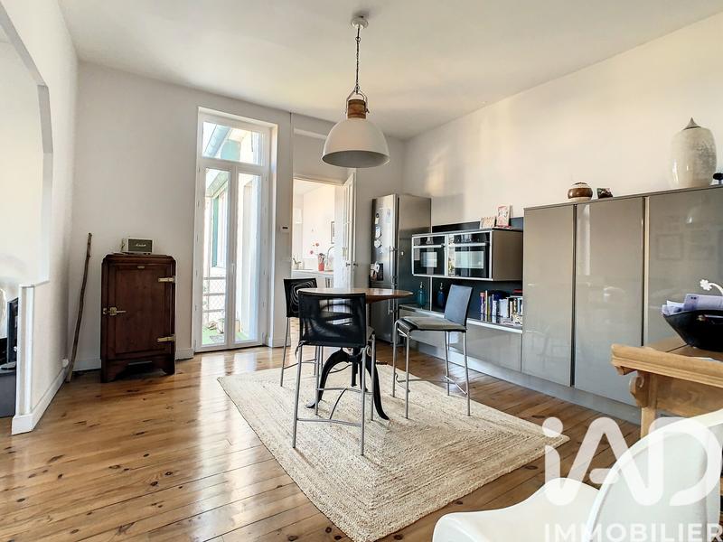 Appartement - 126 m² - 3 pièces