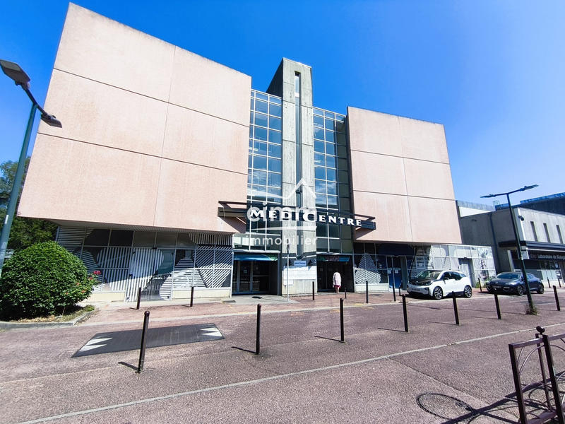 Local d'activités - 59 m² - 3 pièces