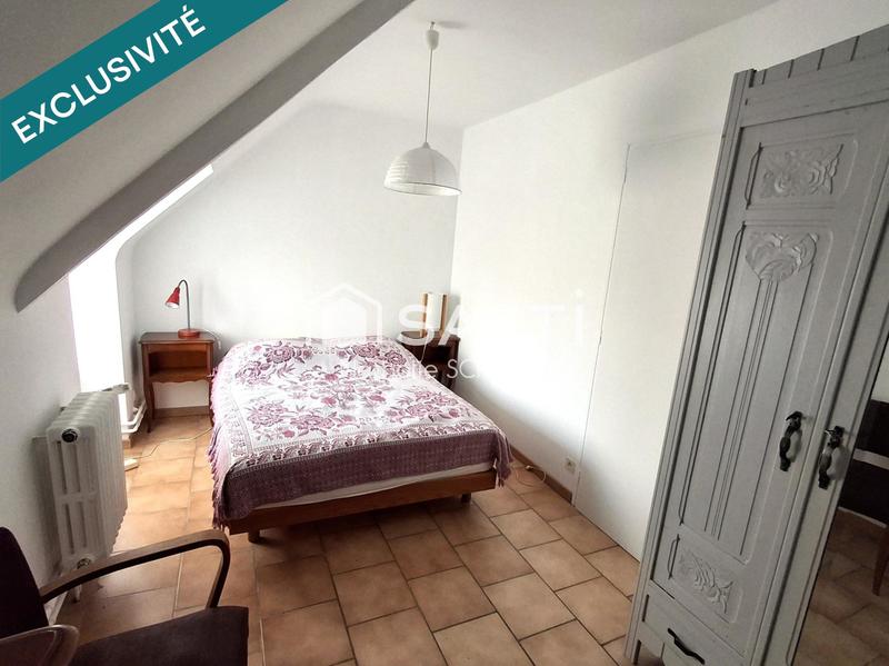 Maison - 215 m² - 7 pièces