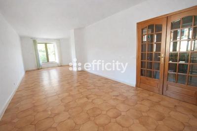 Pavillon - 140 m² - 6 pièces