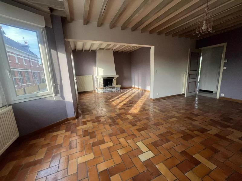 Maison - 174 m² - 10 pièces