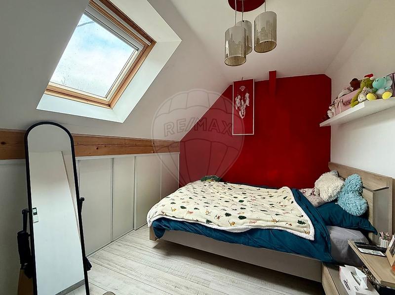 Maison - 172 m² - 8 pièces