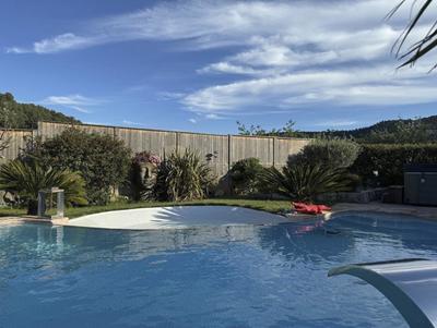 Maison - 110 m² - 6 pièces