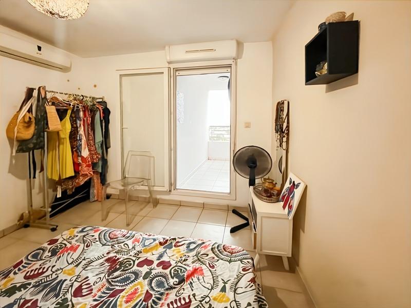 Appartement ancien - 80 m² - 3 pièces