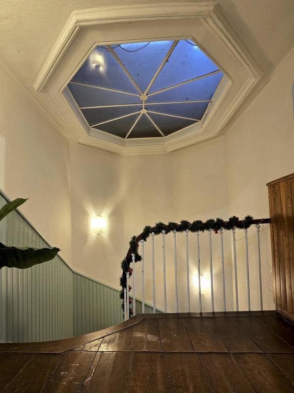 Maison de maîtres - 360 m² - 9 pièces