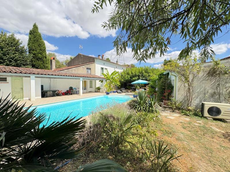 Maison - 175 m² - 6 pièces