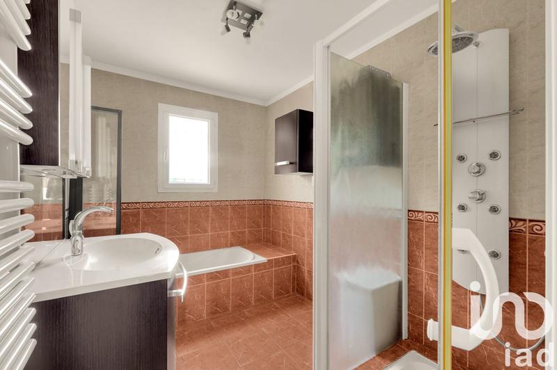 Maison - 117 m² - 5 pièces