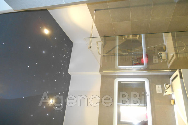 Appartement - 63 m² - 2 pièces