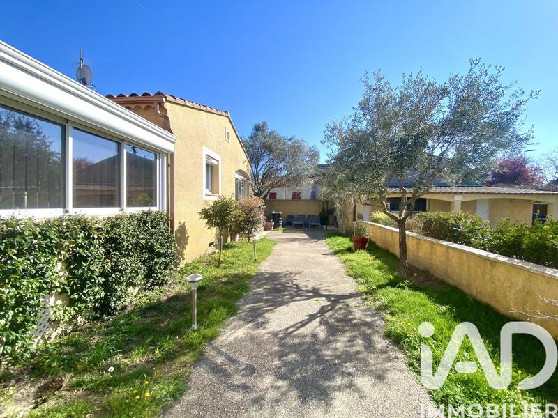 Maison - 166 m² - 10 pièces