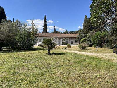 Villa - 258 m² - 5 pièces
