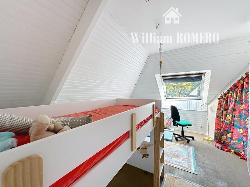 Villa - 236 m² - 7 pièces