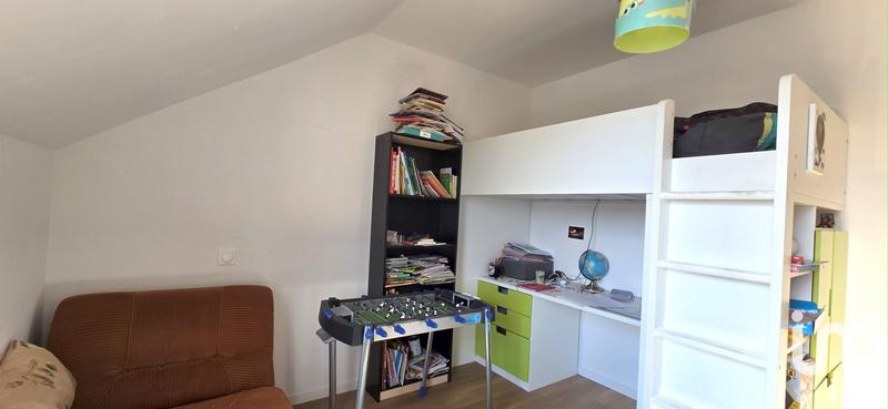 Maison - 99 m² - 4 pièces