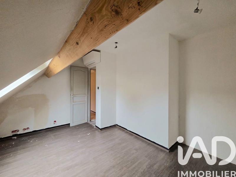 Maison - 93 m² - 5 pièces