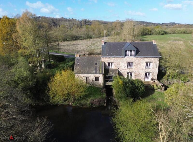 Moulin - 144 m² - 5 pièces