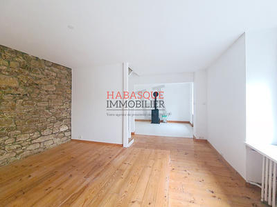 Maison - 127 m² - 8 pièces