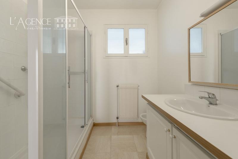 Appartement - 113 m² - 3 pièces