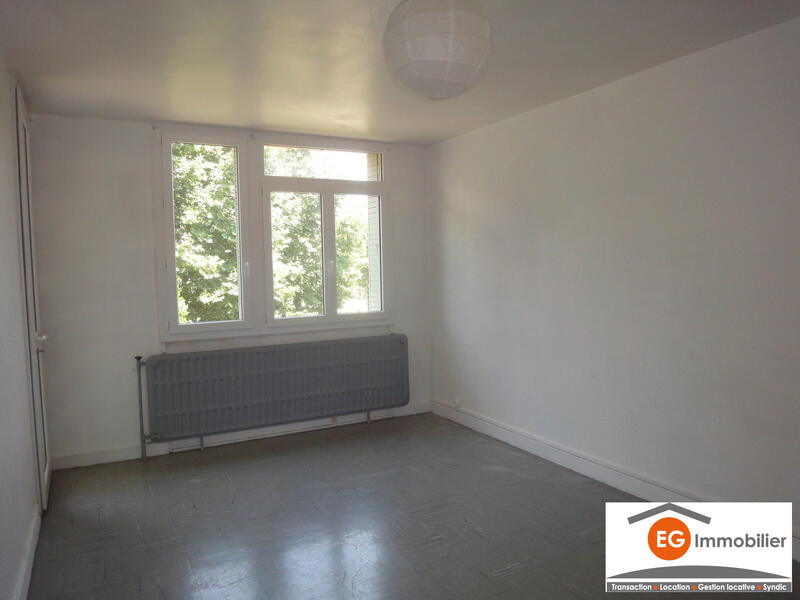 Appartement - 70 m² - 4 pièces