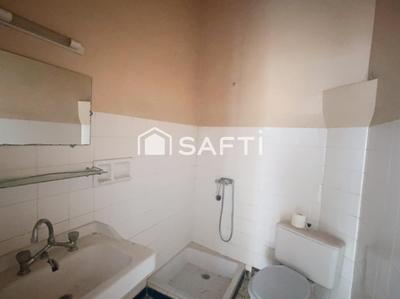 Maison - 90 m² - 6 pièces