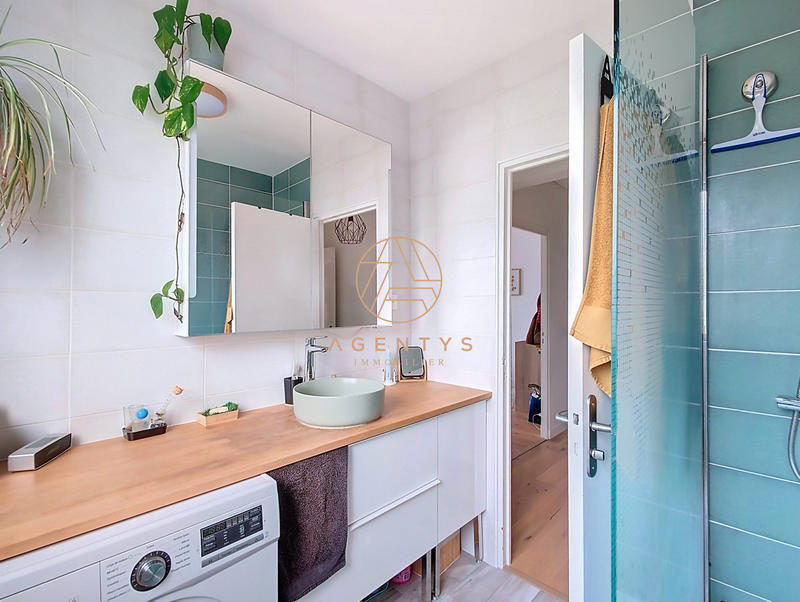 Appartement - 88 m² - 5 pièces