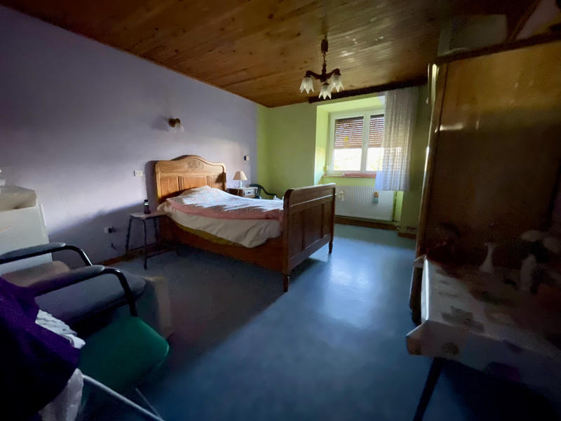 Maison - 290 m² - 9 pièces