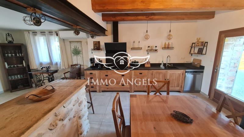 Mas - 188 m² - 7 pièces