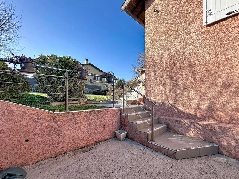 Maison - 80 m² - 3 pièces