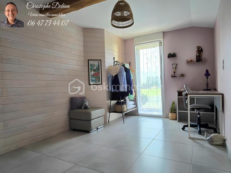 Grange - 231 m² - 10 pièces